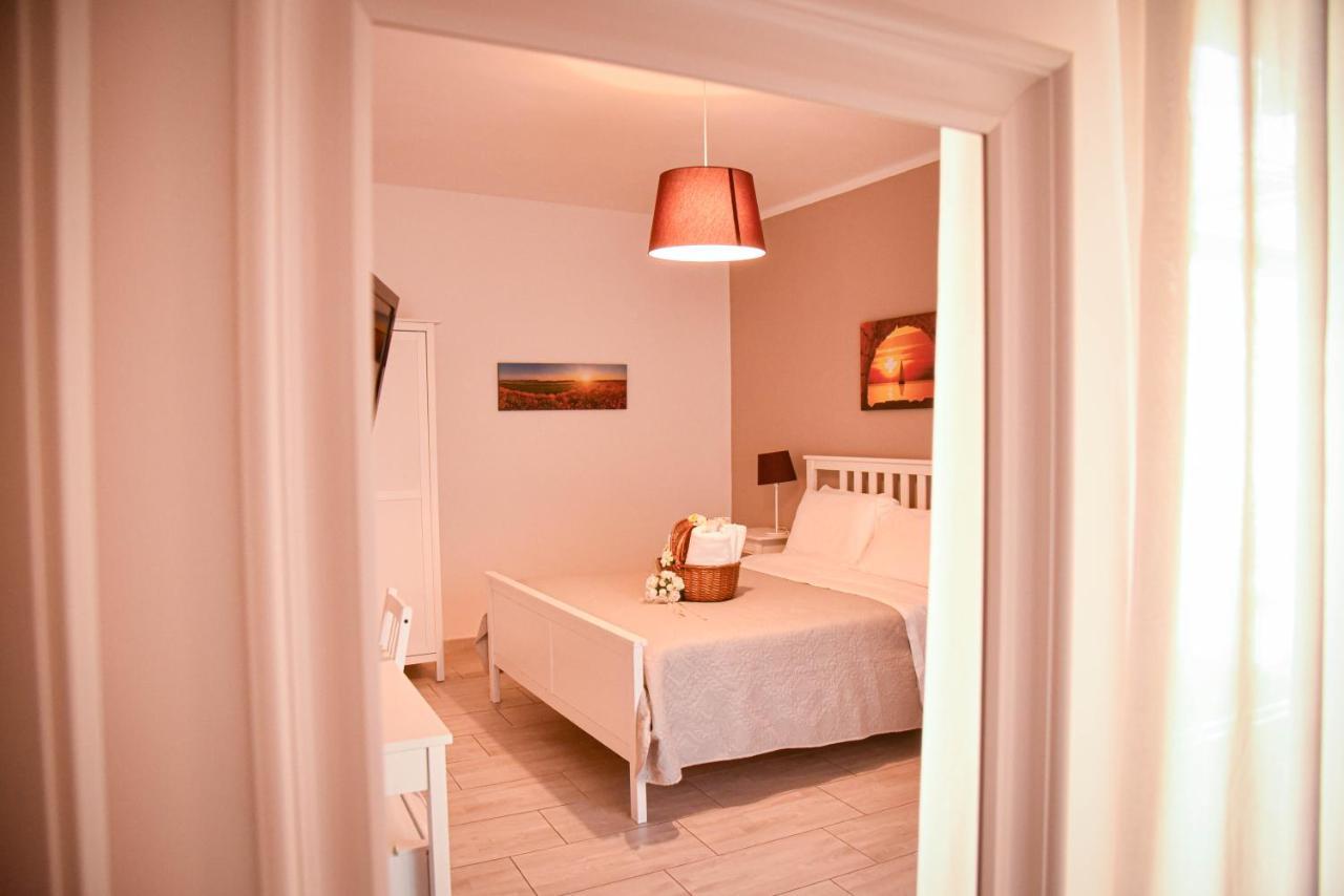 A Casa Dei Bruno B&B Pozzuoli Buitenkant foto