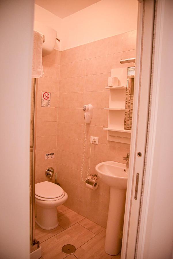 A Casa Dei Bruno B&B Pozzuoli Buitenkant foto