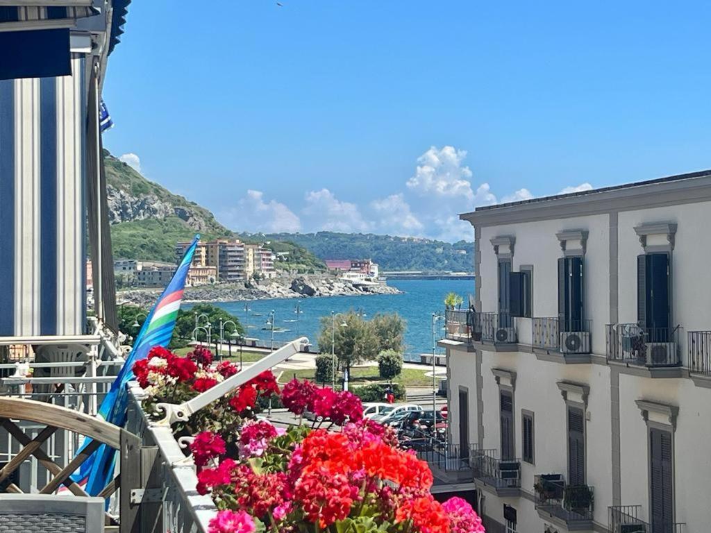 A Casa Dei Bruno B&B Pozzuoli Buitenkant foto